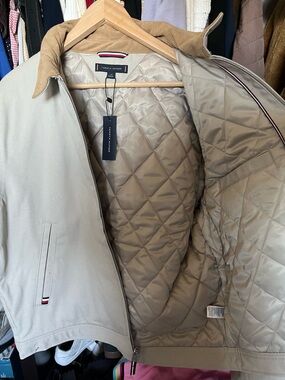 Tommy Hilfiger Beige Jacket with Tan Corduroy Collar